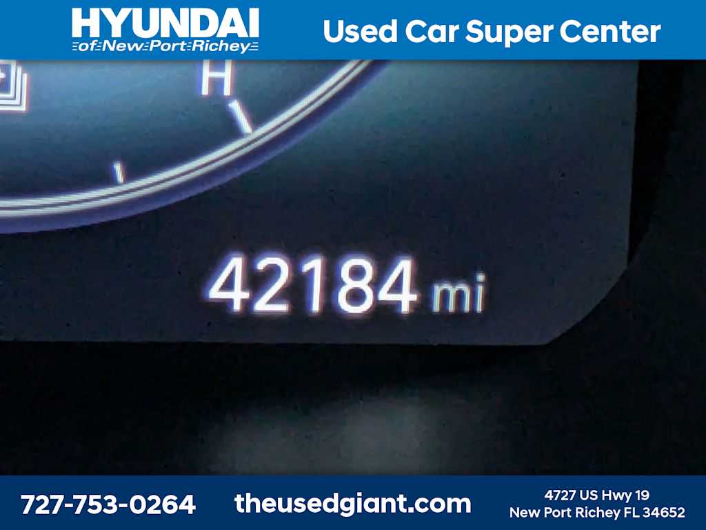 Thumbnail: 2023 Hyundai Santa Fe - 42