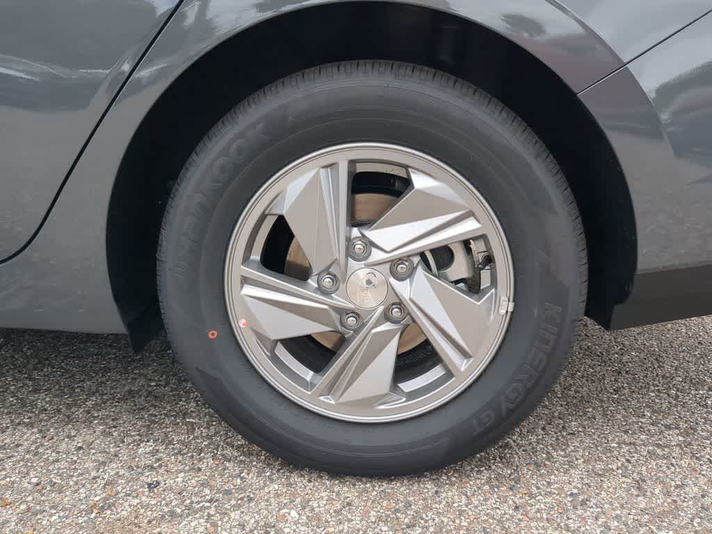 Thumbnail: 2025 Hyundai Elantra - 14