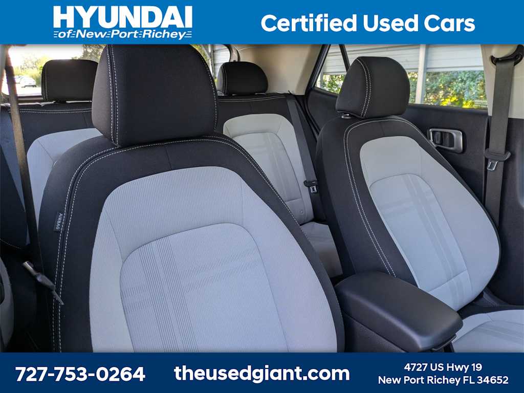 Thumbnail: 2023 Hyundai Venue - 6