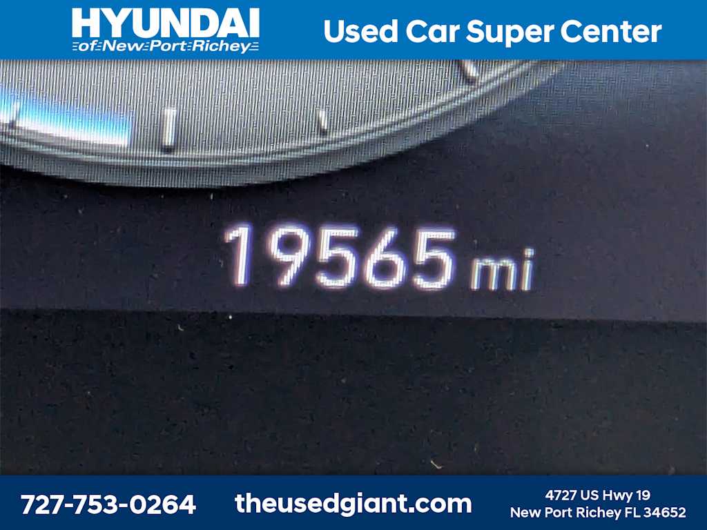 Thumbnail: 2024 Hyundai Elantra - 29