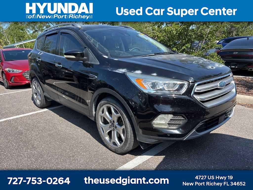 Thumbnail: 2017 Ford Escape - 4