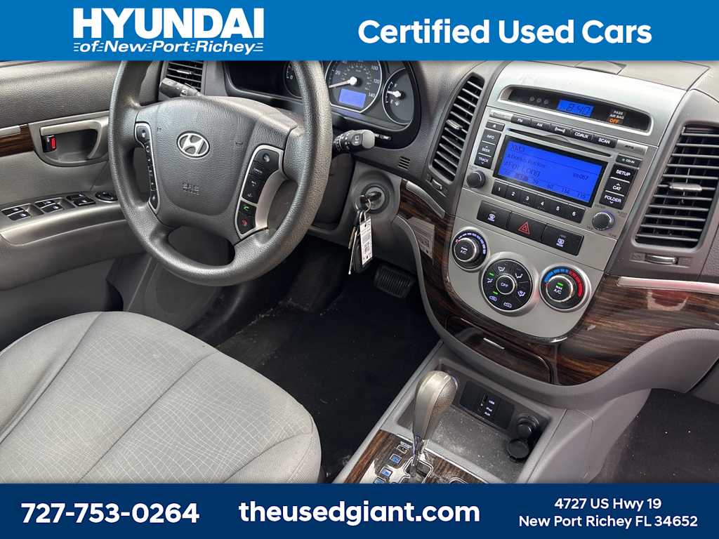 Thumbnail: 2010 Hyundai Santa Fe - 6