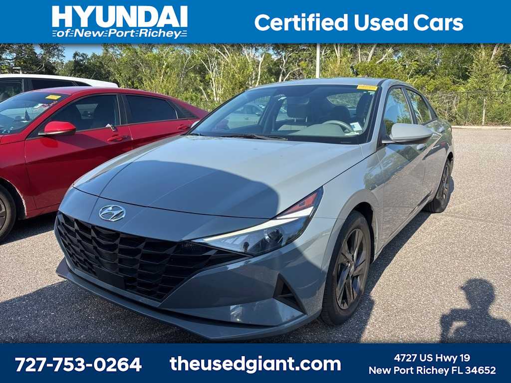 Thumbnail: 2022 Hyundai Elantra - 1