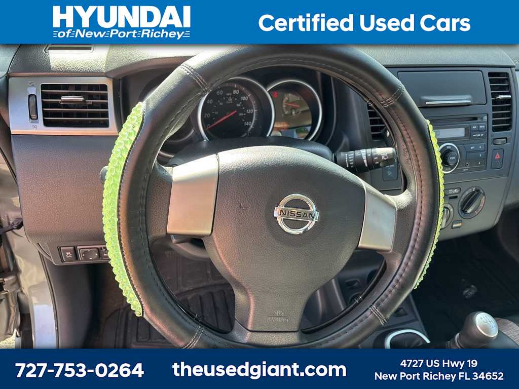 Thumbnail: 2012 Nissan Versa - 9