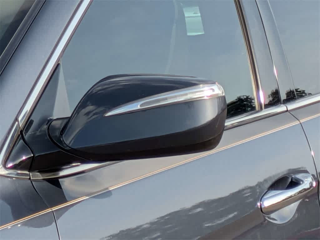 Thumbnail: 2017 Hyundai Santa Fe - 11