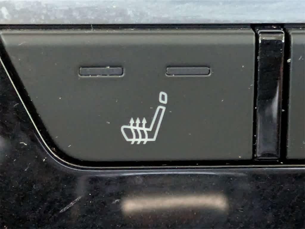 Thumbnail: 2022 Nissan Altima - 24