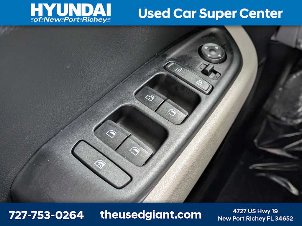 Thumbnail: 2026 Hyundai Venue - 26