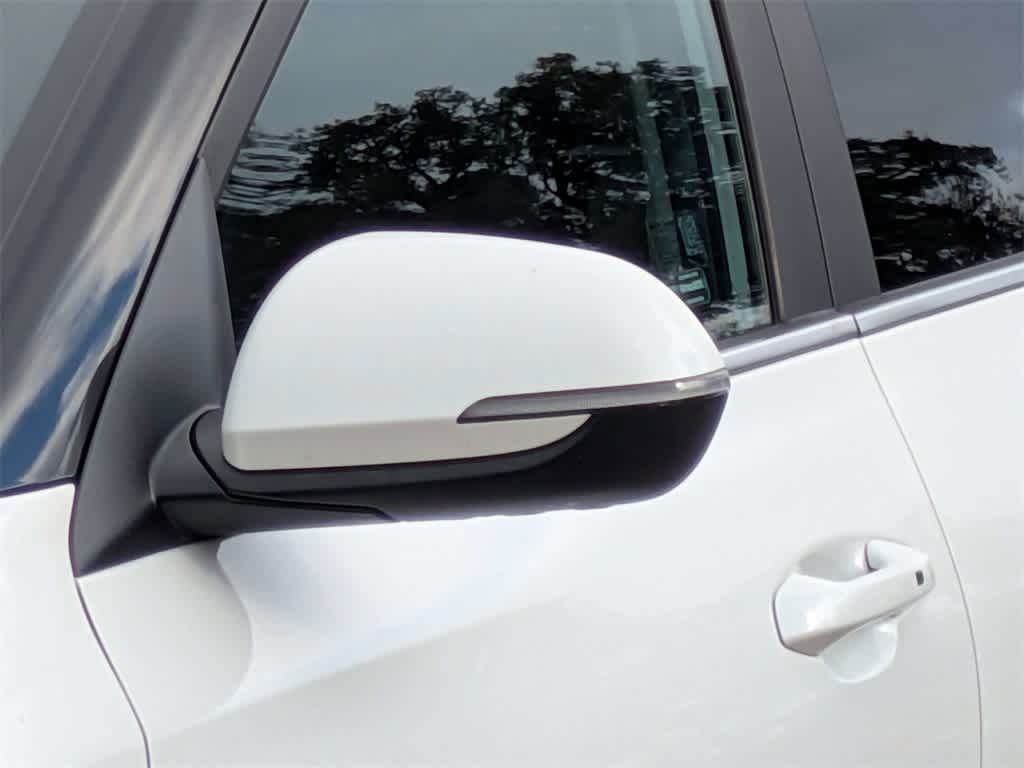 Thumbnail: 2022 Kia Seltos - 11