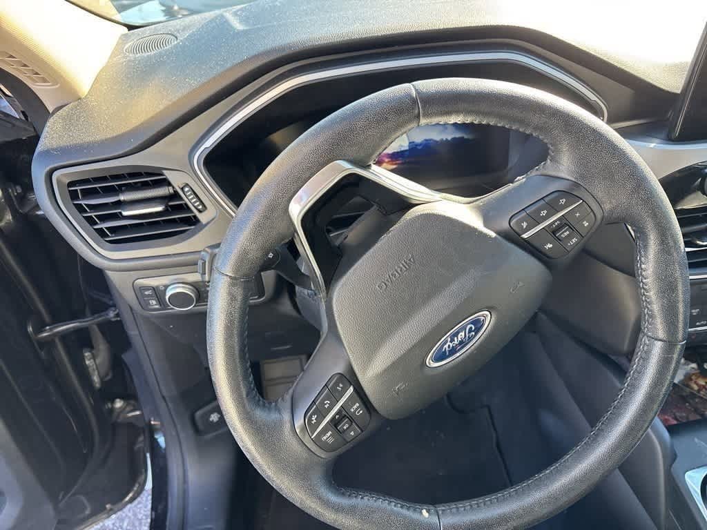 Thumbnail: 2020 Ford Escape - 12