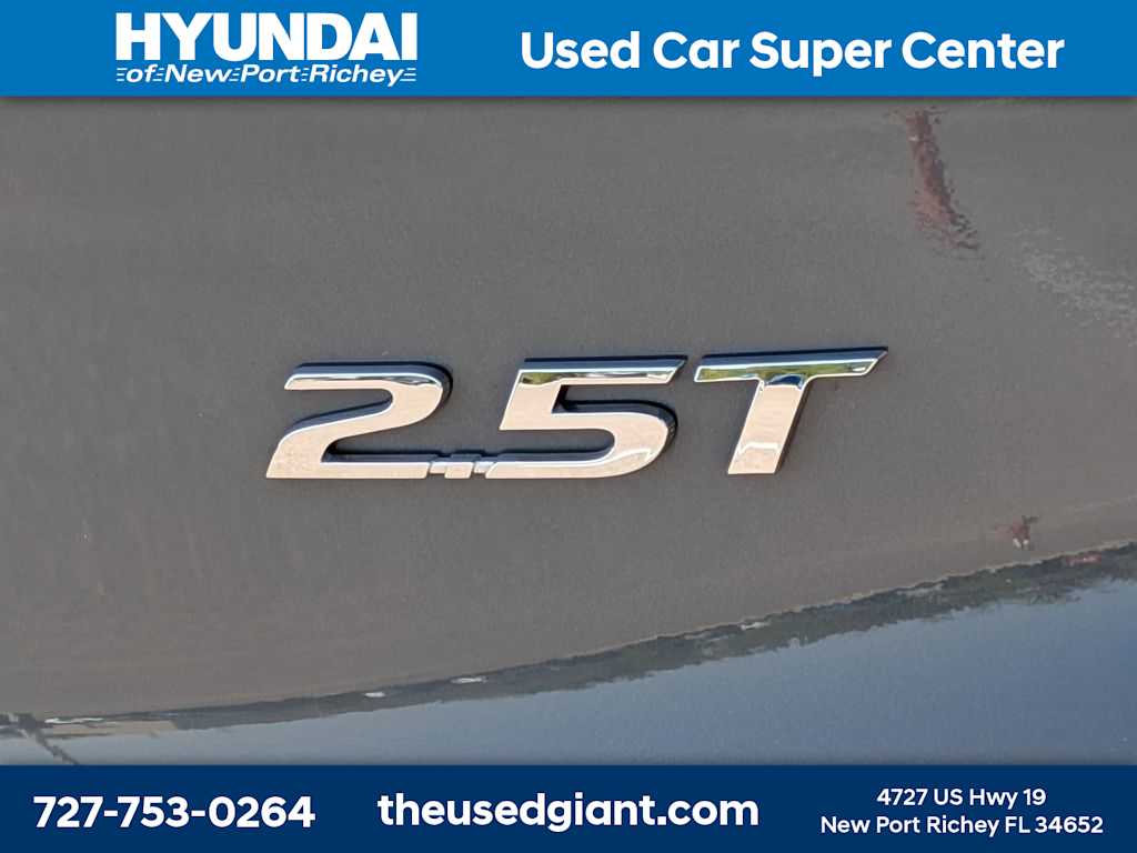 Thumbnail: 2023 Hyundai Santa Fe - 14