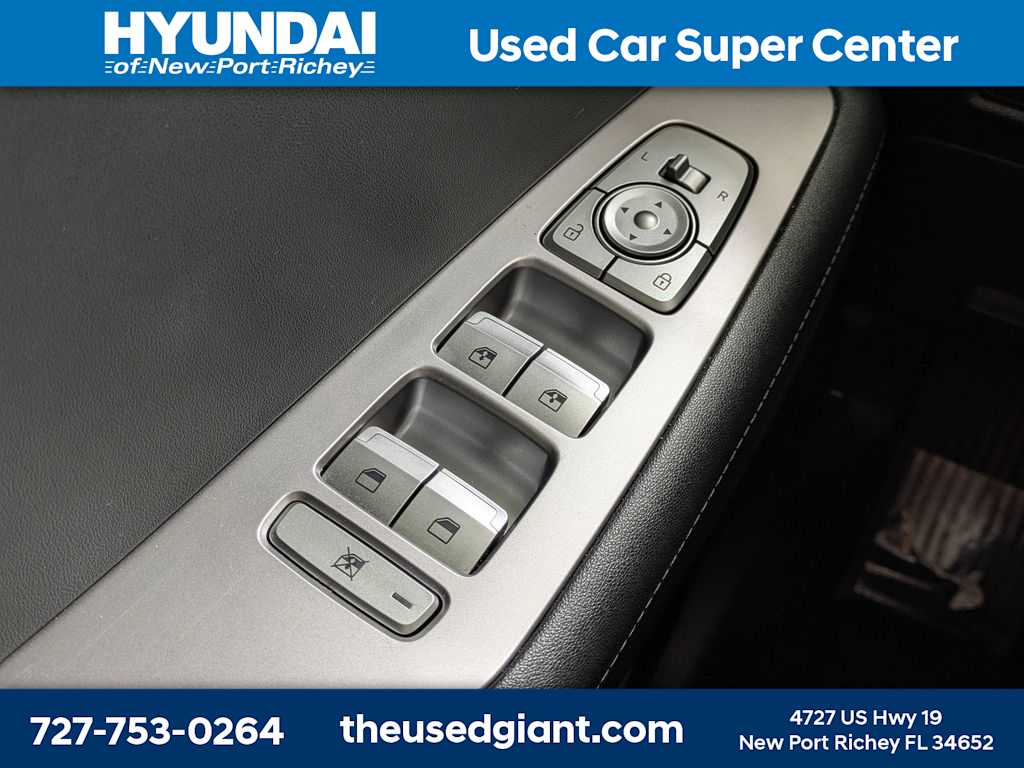 Thumbnail: 2021 Hyundai Palisade - 32