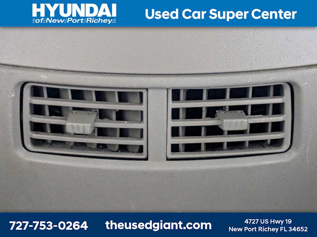 Thumbnail: 2014 Nissan Armada - 21