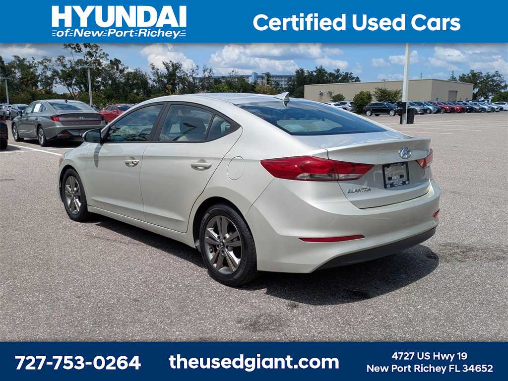 Thumbnail: 2017 Hyundai Elantra - 3