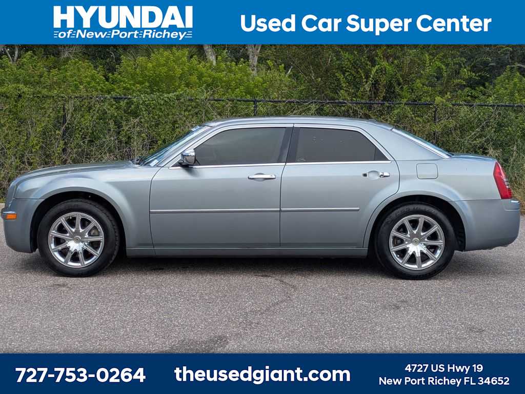 Thumbnail: 2007 Chrysler 300 - 2