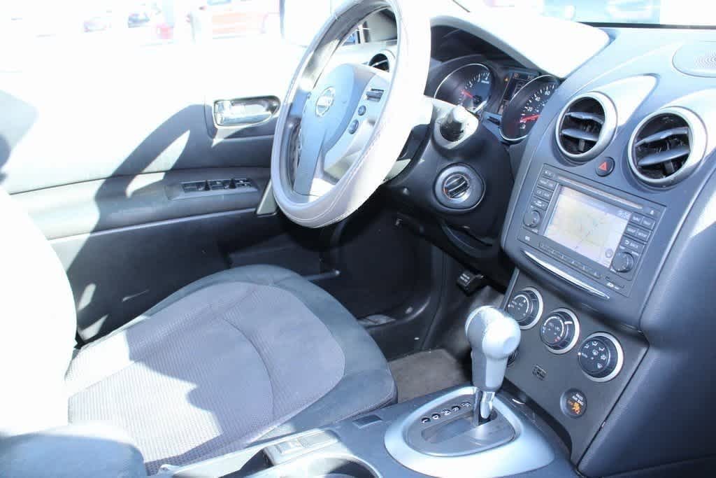 Thumbnail: 2013 Nissan Rogue - 7