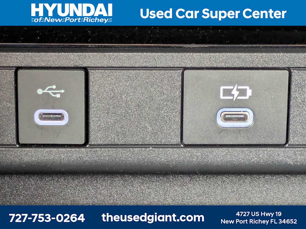 Thumbnail: 2024 Toyota Prius - 23