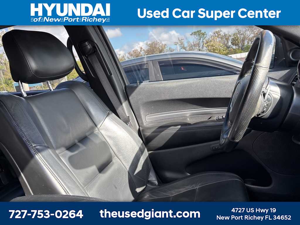 Thumbnail: 2019 Dodge Durango - 8