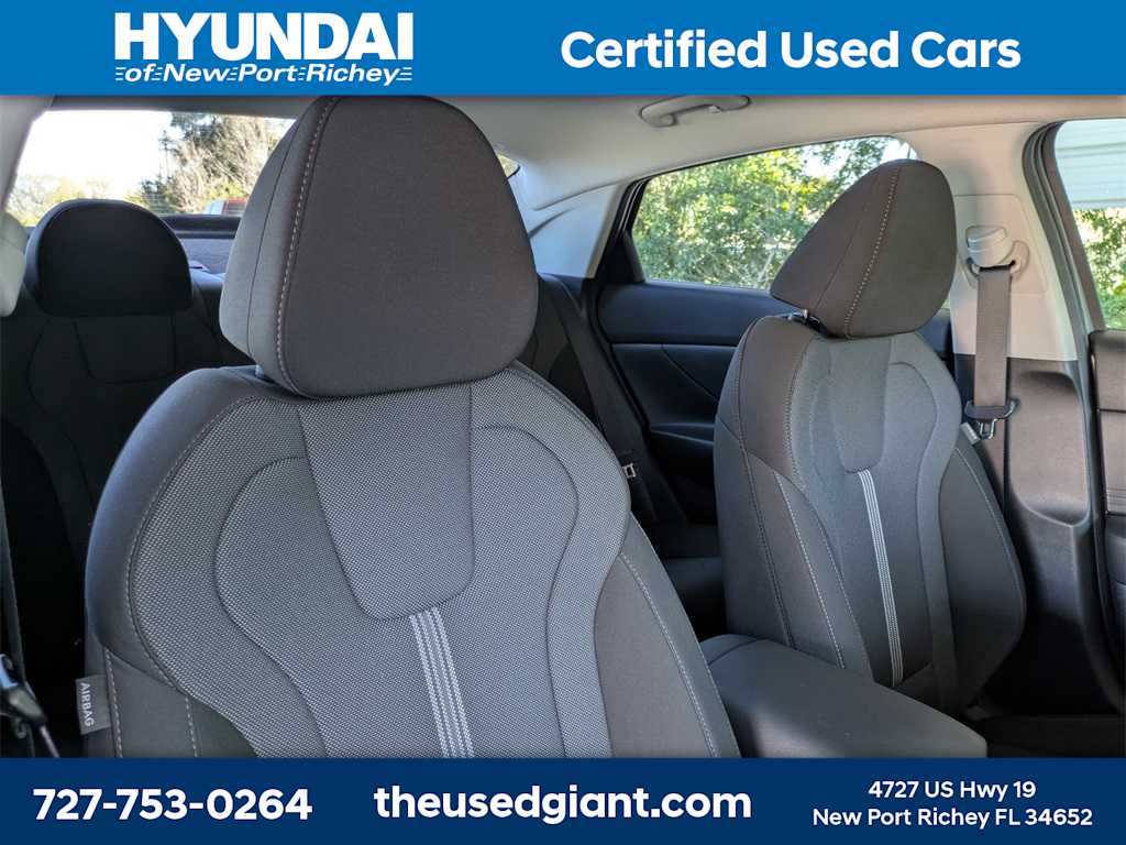 Thumbnail: 2023 Hyundai Elantra - 6