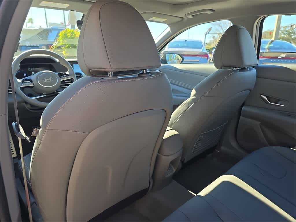 Thumbnail: 2026 Hyundai Elantra - 18