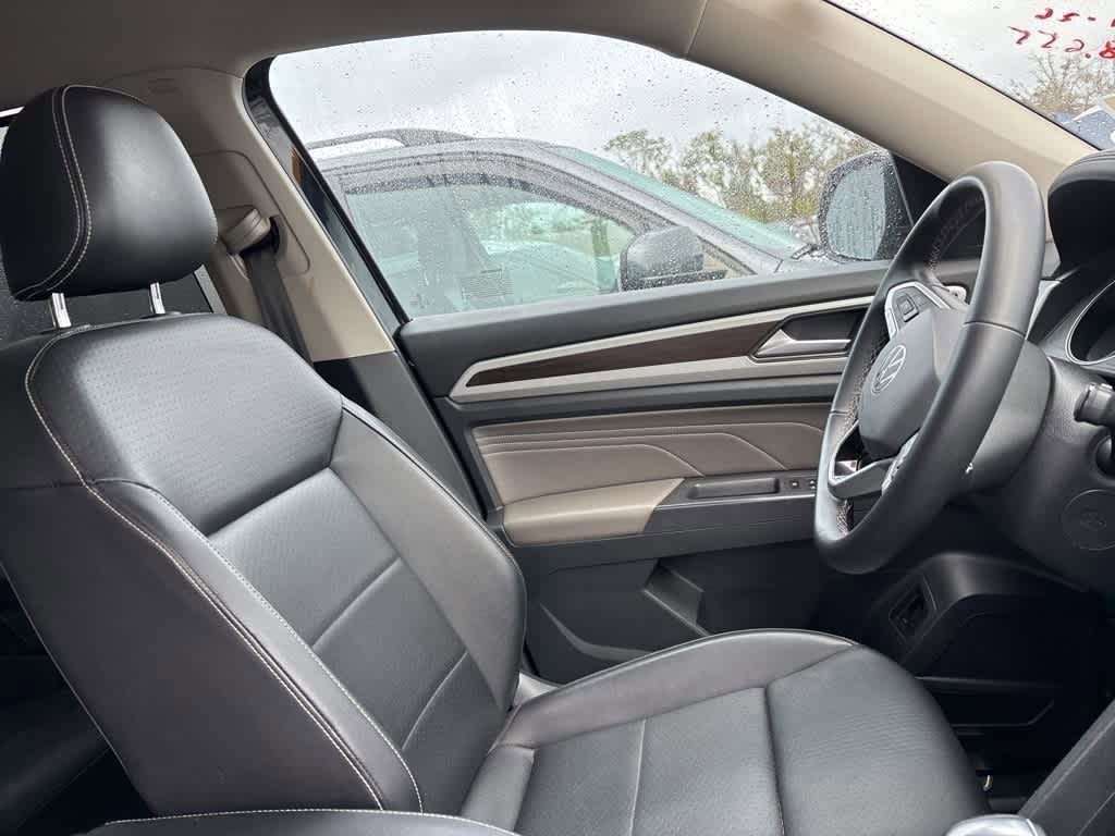 Thumbnail: 2021 Volkswagen Atlas - 8