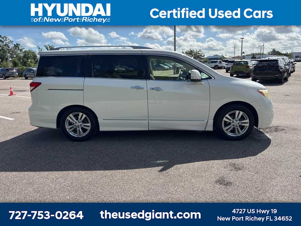 Thumbnail: 2012 Nissan Quest - 6