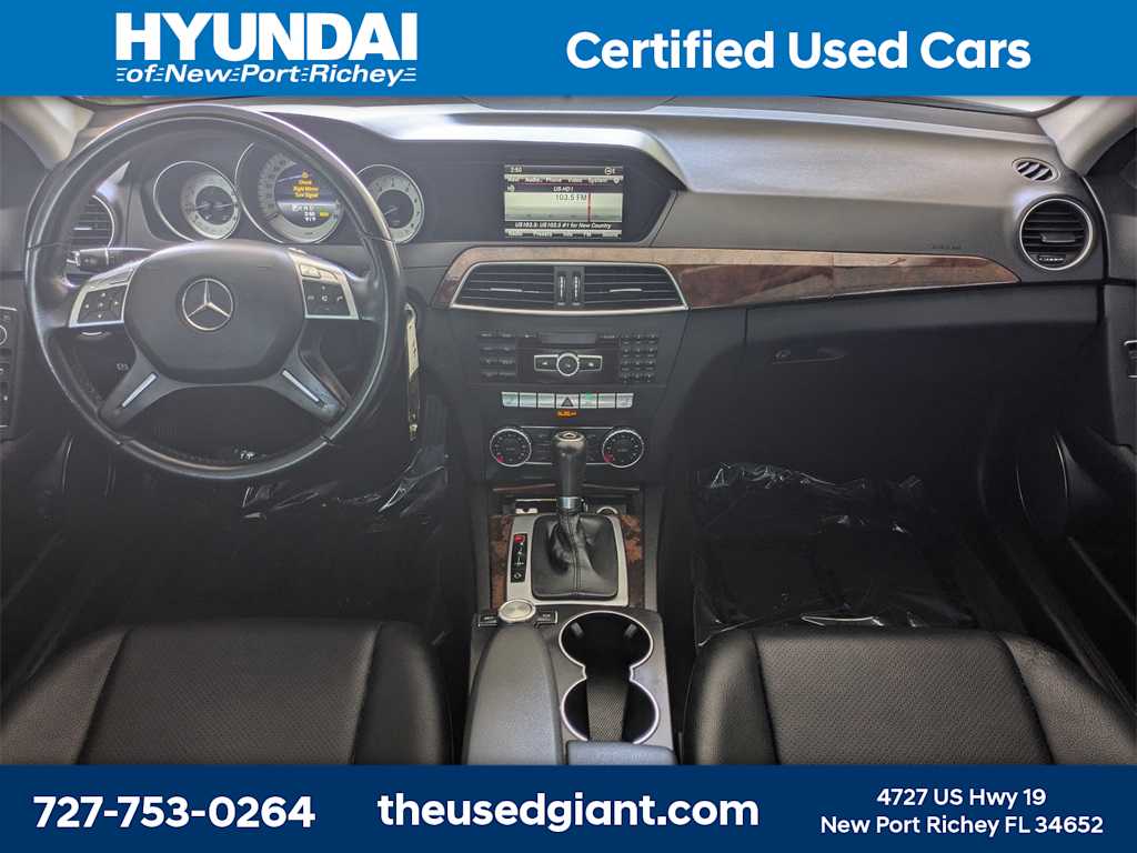 Thumbnail: 2014 Mercedes-Benz C-Class - 15