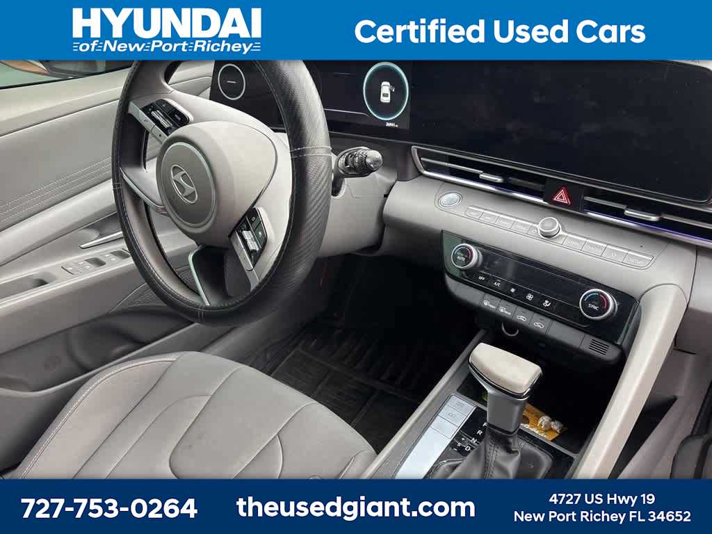 Thumbnail: 2024 Hyundai Elantra - 6