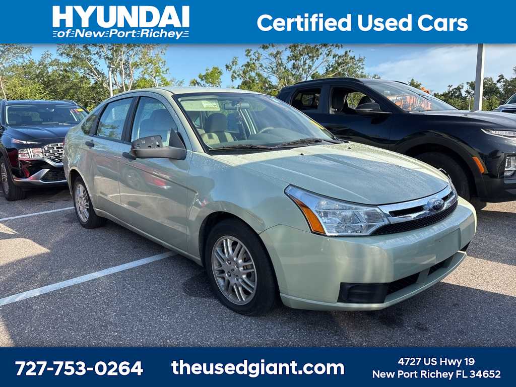 2010 Ford Focus SE 4