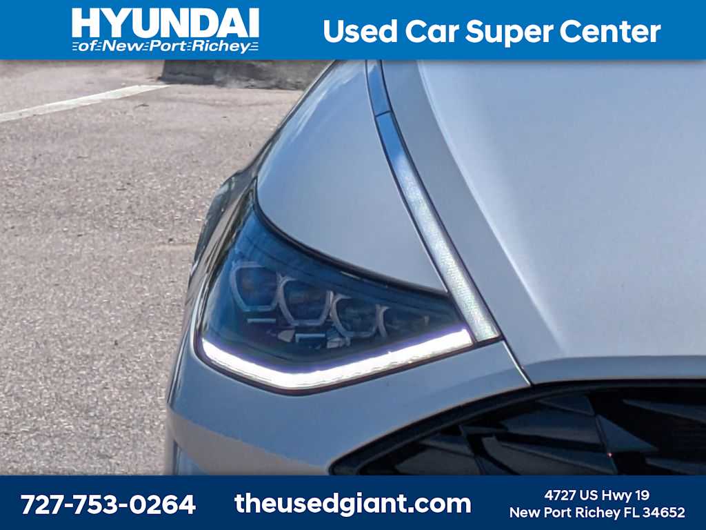 Thumbnail: 2023 Hyundai Sonata - 9