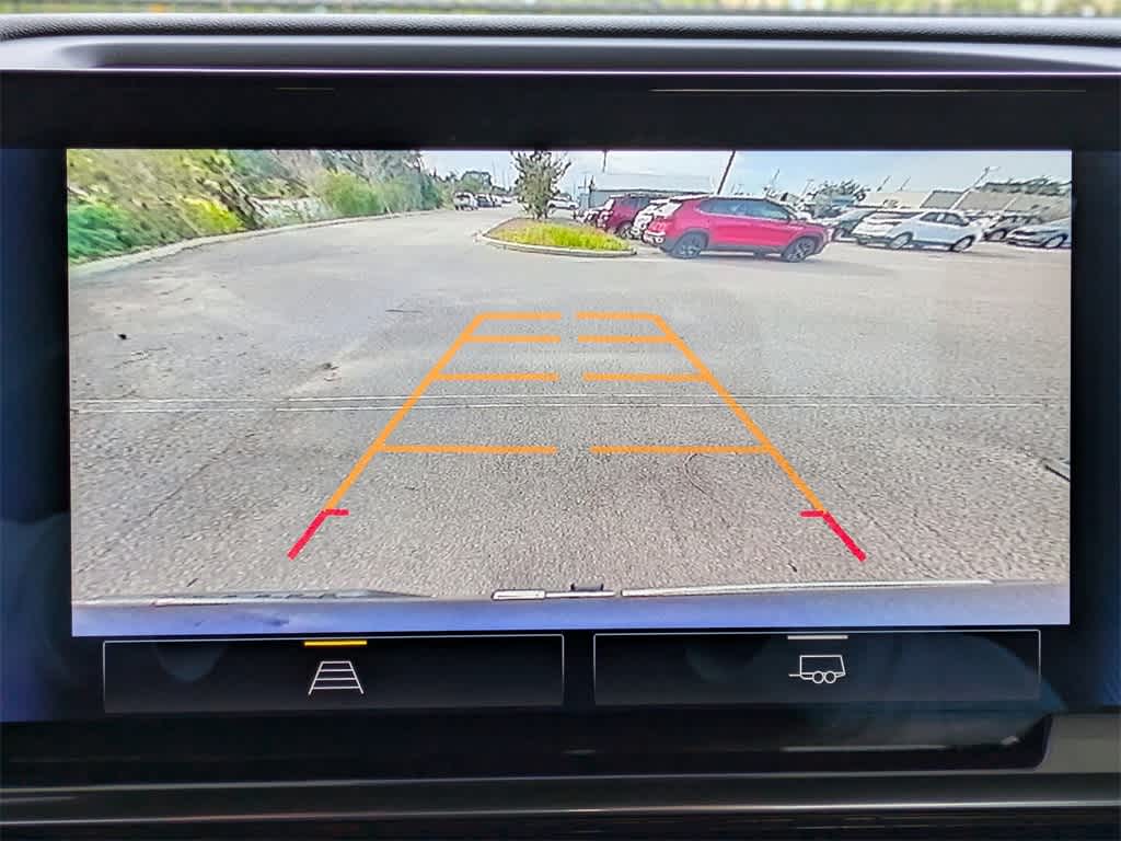 Thumbnail: 2022 Chevrolet Silverado 1500 - 24