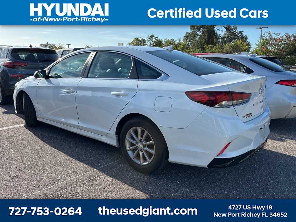 Thumbnail: 2019 Hyundai Sonata - 2