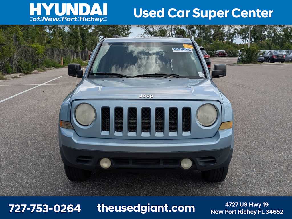 Thumbnail: 2014 Jeep Patriot - 8