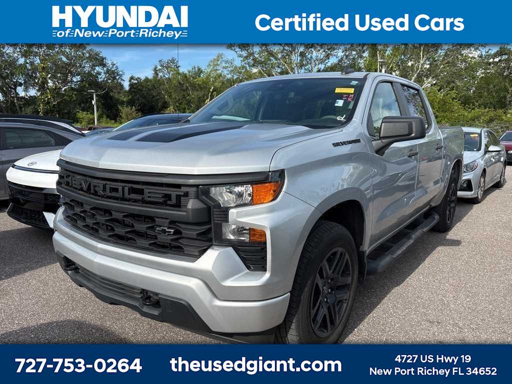 Thumbnail: 2022 Chevrolet Silverado 1500 - 1