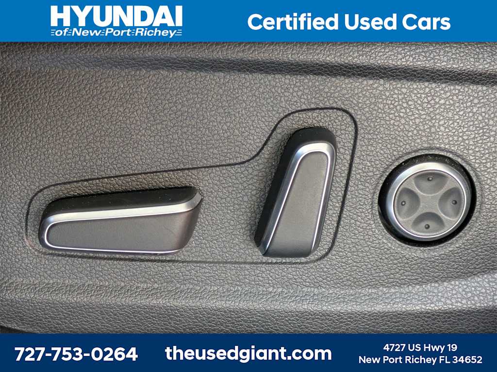 Thumbnail: 2023 Hyundai Palisade - 26