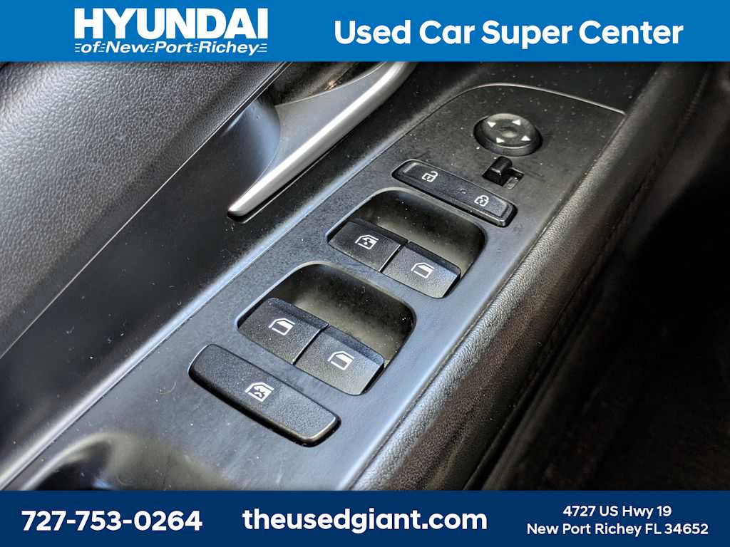 Thumbnail: 2023 Hyundai Elantra - 26