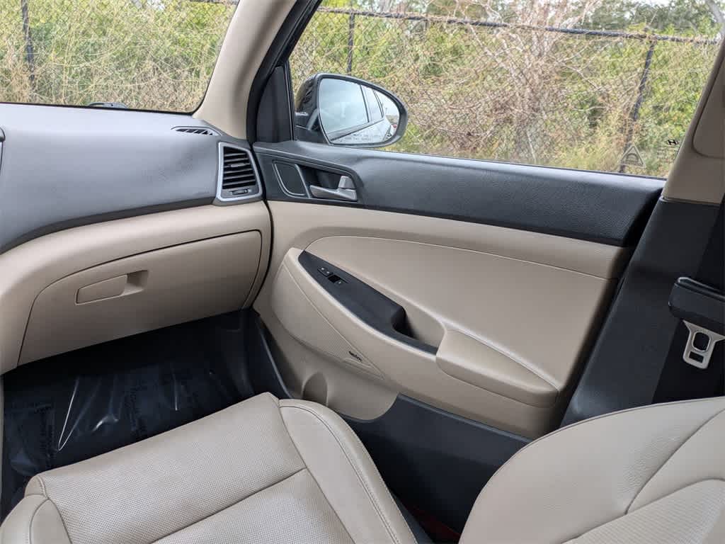 Thumbnail: 2018 Hyundai Tucson - 17