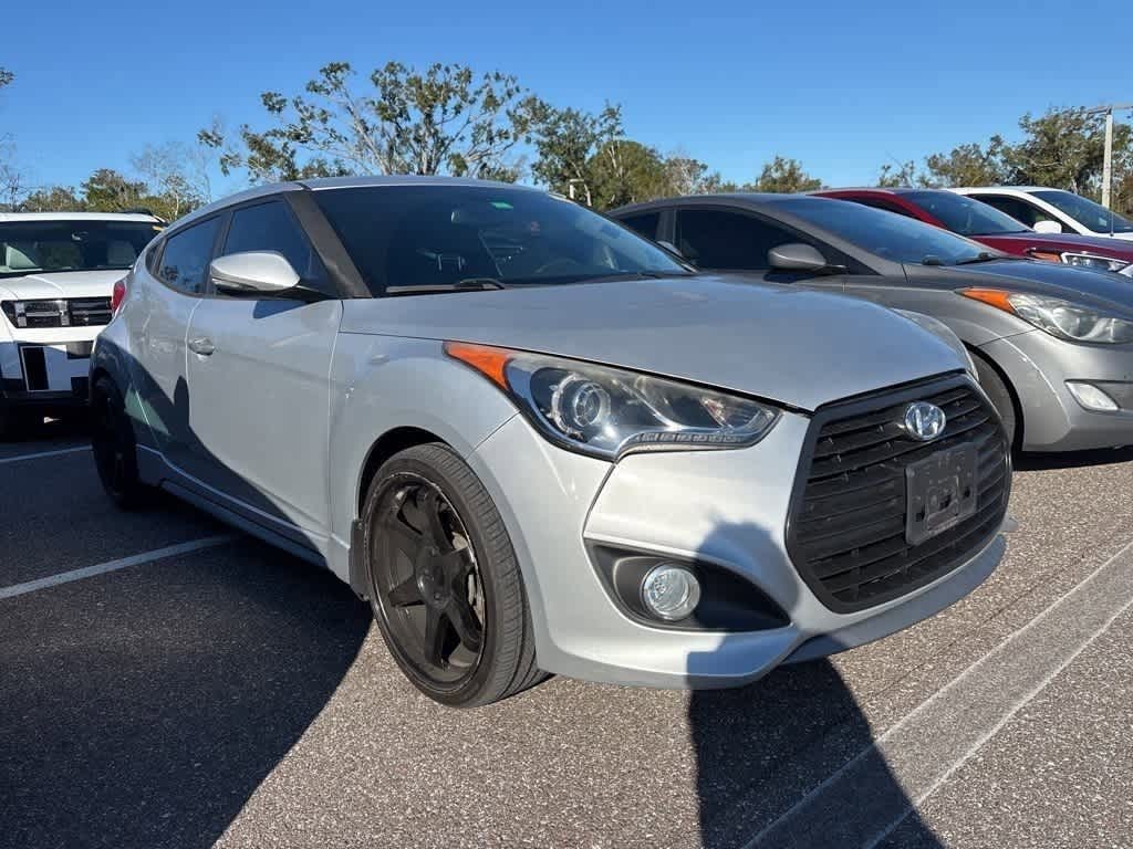 Thumbnail: 2013 Hyundai Veloster - 4