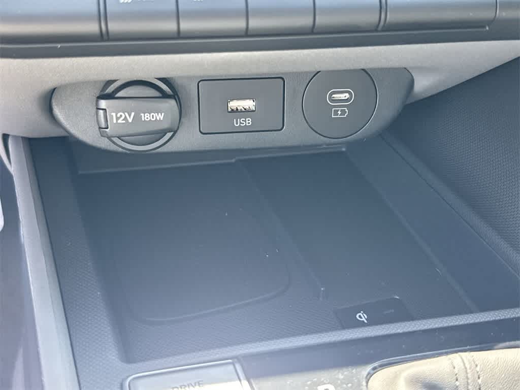 Thumbnail: 2025 Hyundai Elantra - 29