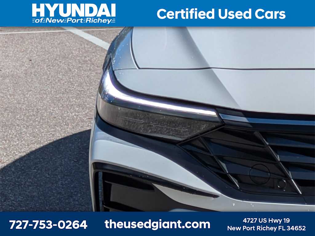 Thumbnail: 2025 Hyundai Elantra - 9