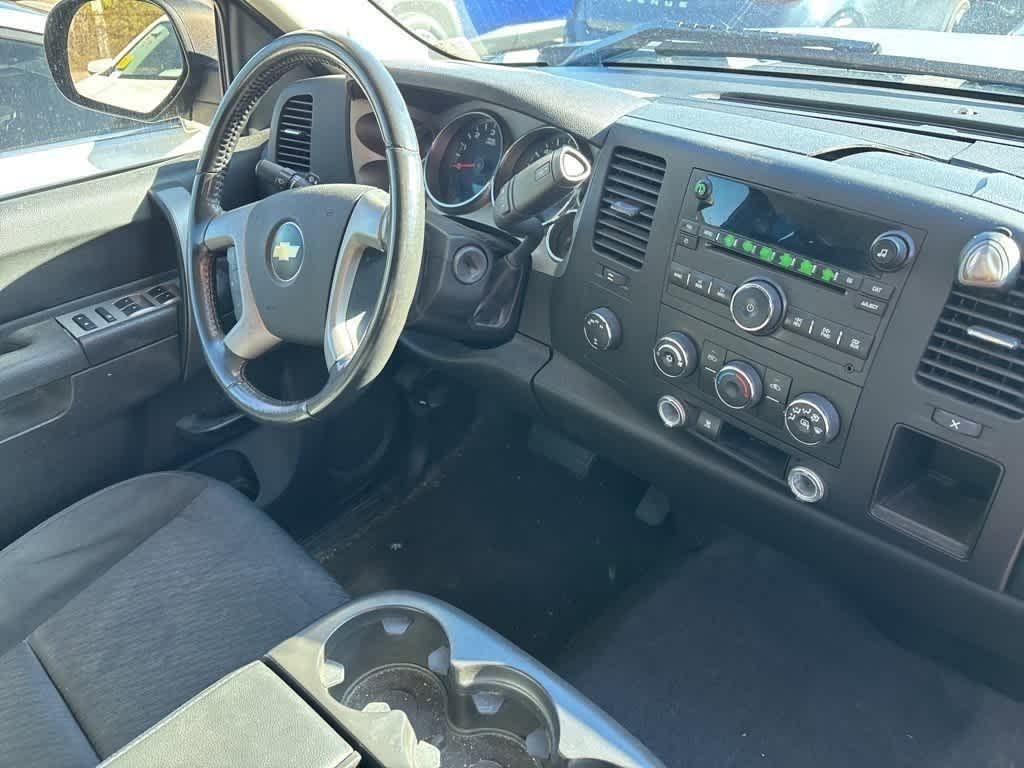 Thumbnail: 2010 Chevrolet Silverado 1500 - 9