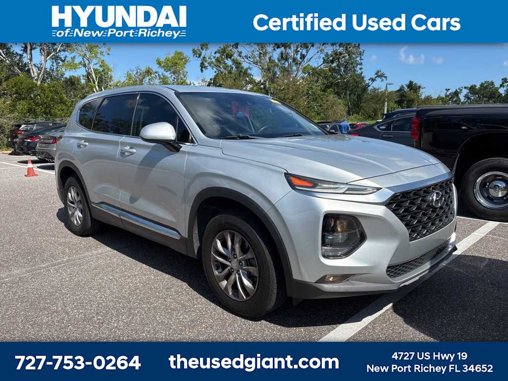 Thumbnail: 2019 Hyundai Santa Fe - 4