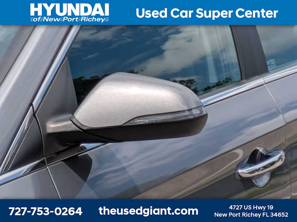 Thumbnail: 2019 Hyundai Sonata - 11
