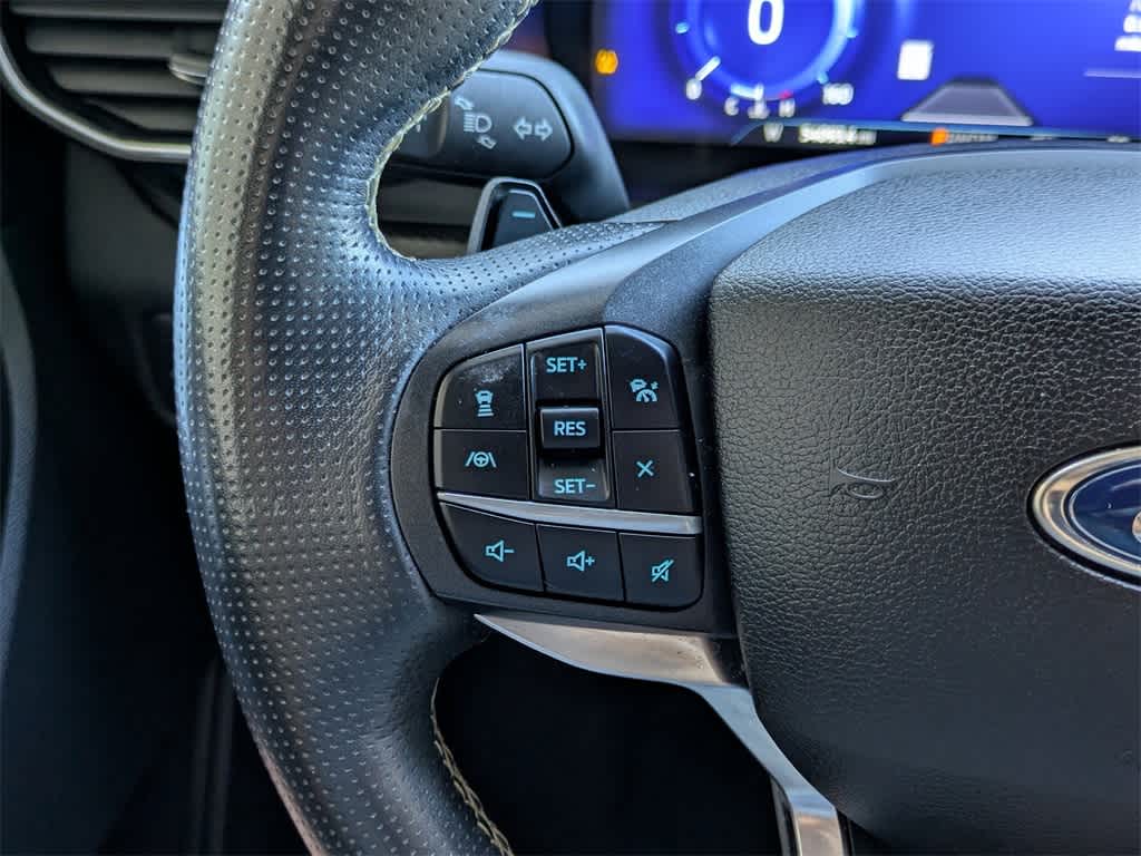 Thumbnail: 2020 Ford Explorer - 37