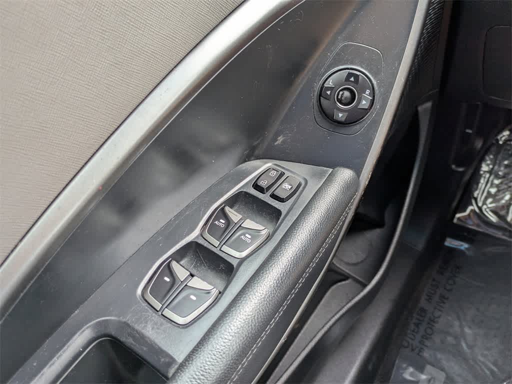 Thumbnail: 2017 Hyundai Santa Fe - 26