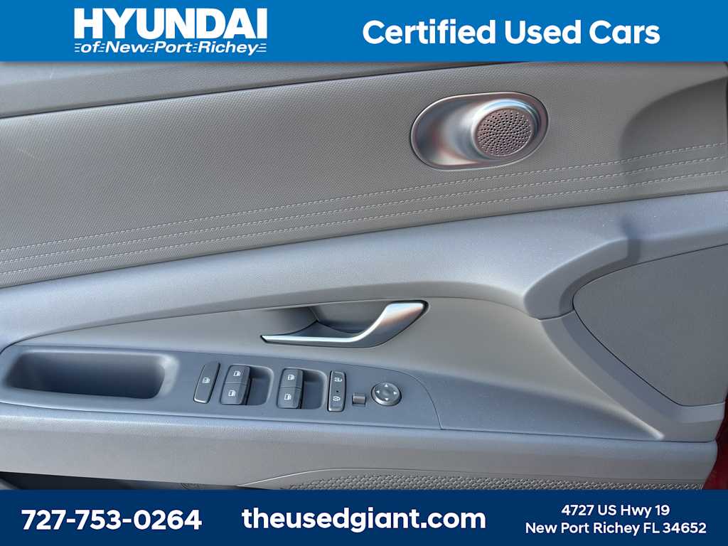2023 Hyundai Elantra Blue 10