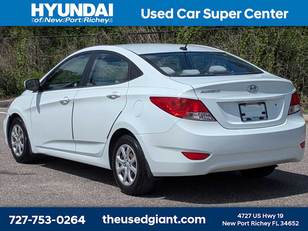Thumbnail: 2014 Hyundai Accent - 3