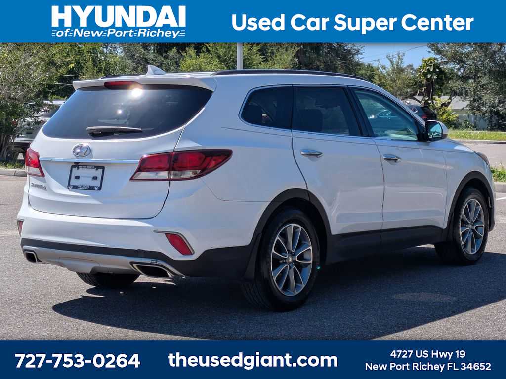 Thumbnail: 2018 Hyundai Santa Fe - 5