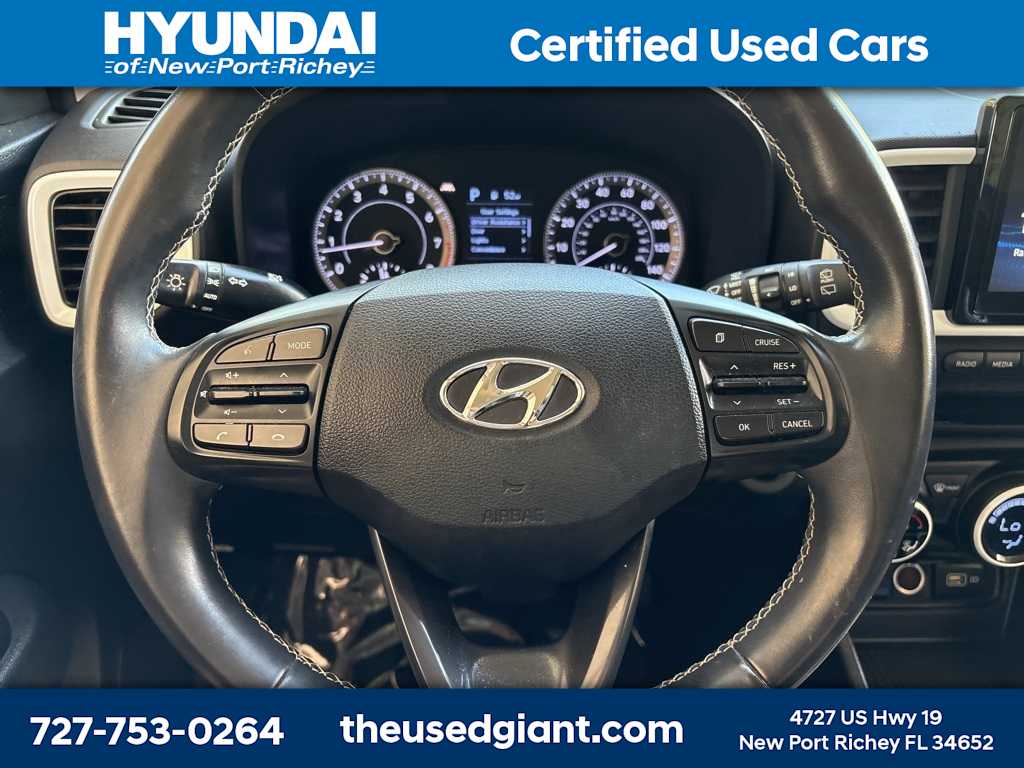 Thumbnail: 2022 Hyundai Venue - 21