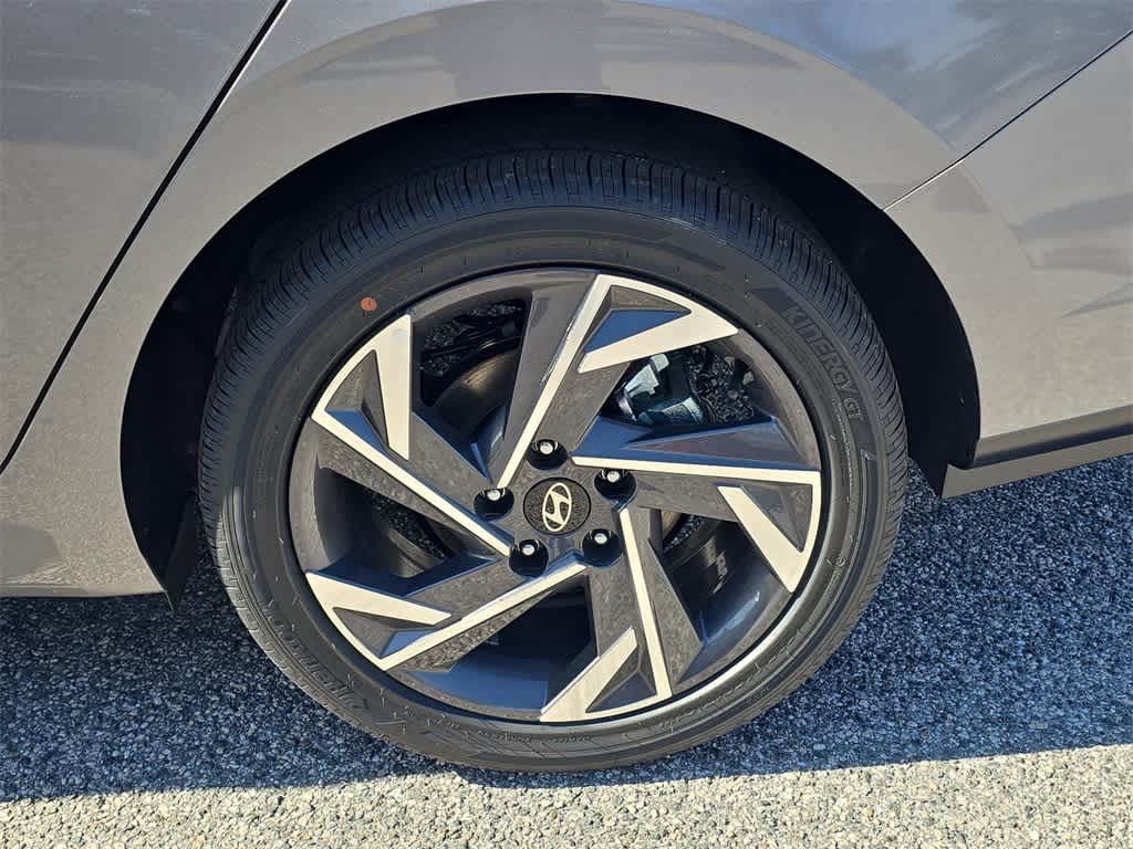 Thumbnail: 2026 Hyundai Elantra - 14