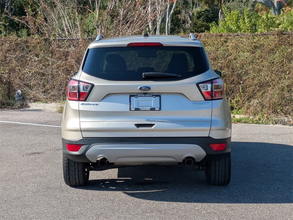 Thumbnail: 2017 Ford Escape - 4